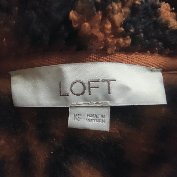 Loft Leopard Print Half Zip Sherpa Sweater - XS - Picture 4 of 9